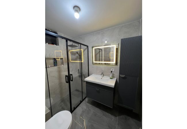 Antrasit Line Banyo Takımı